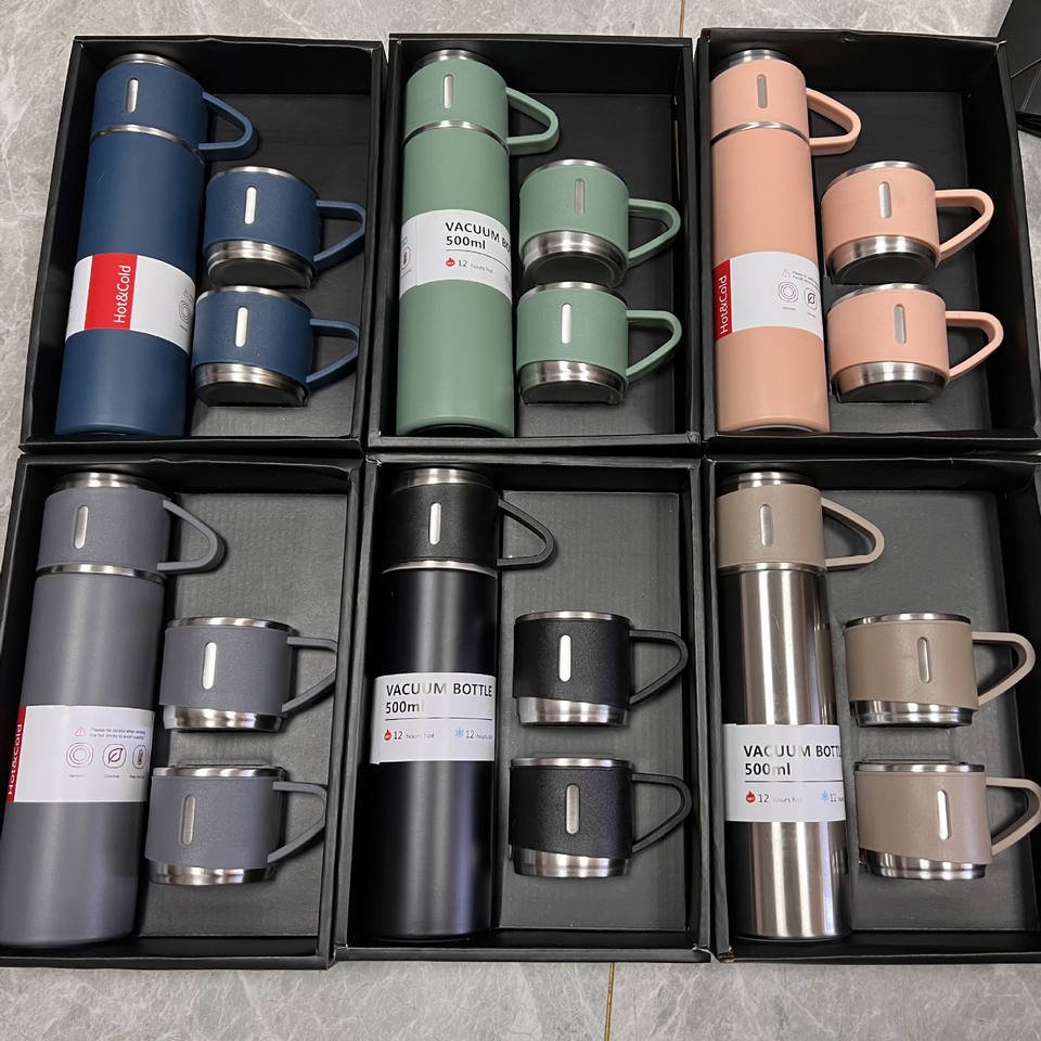 Products 500ml 3 Pcs Bottle Set Stainless Steel Vacuum Hip Flask Gift Set - photo 4