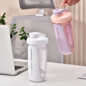 زجاجة شيكر مسحوق بروتين بلاستيك إبداعية خالية من BPA للجيم واللياقة للرجال 680ml
