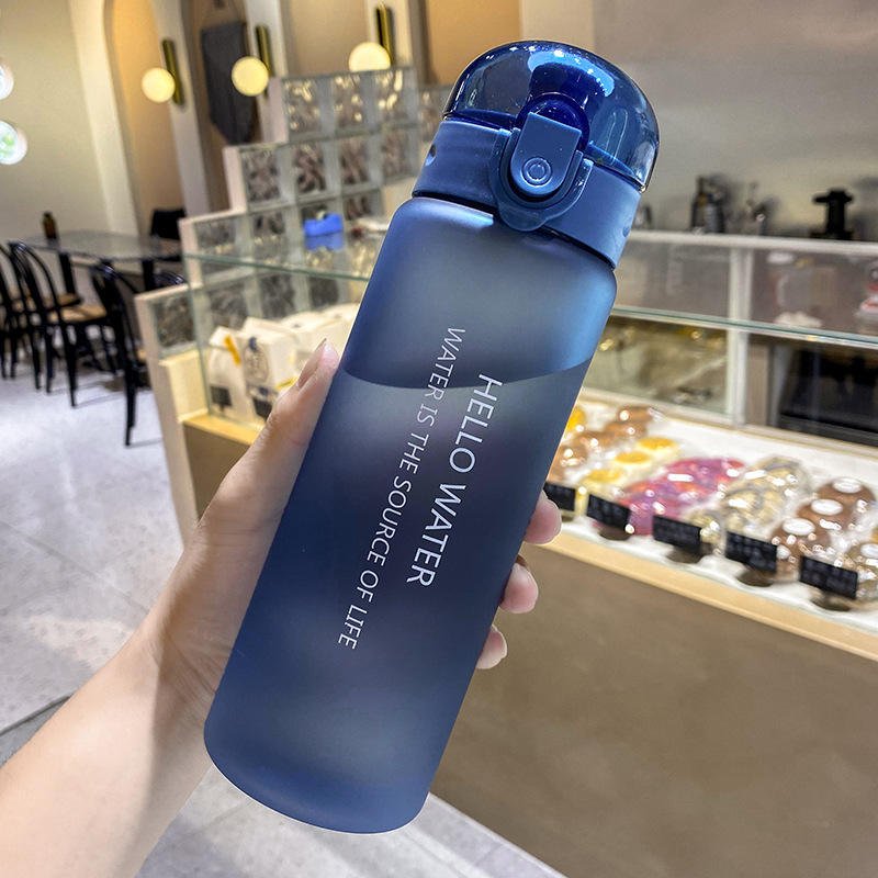 BPA Free 780ml Frosted Plastic Water Bottle - photo 4