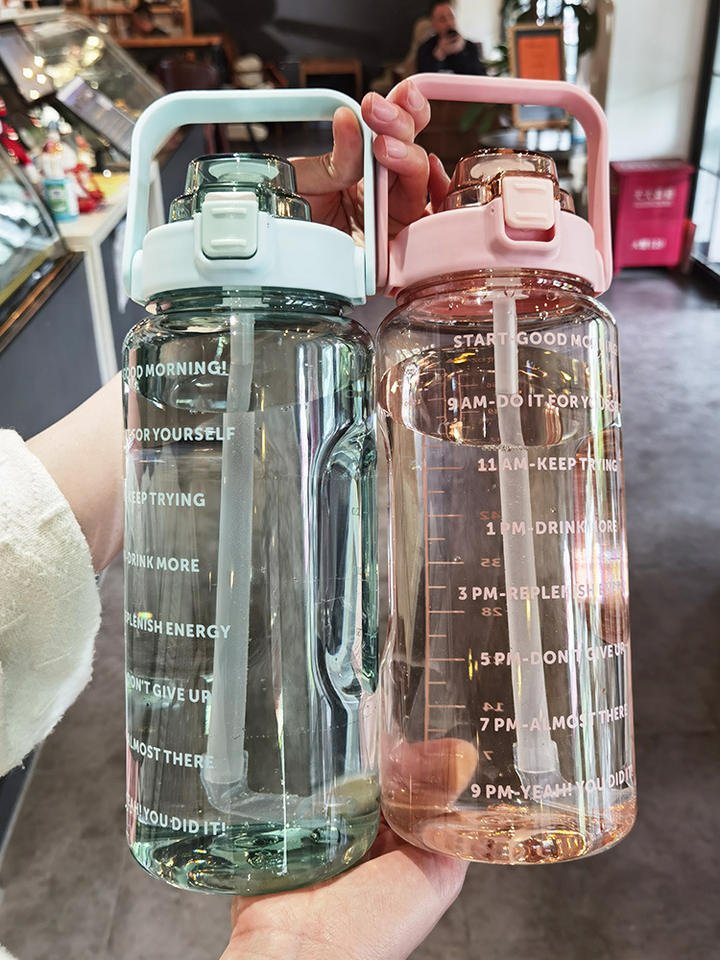 2L Leak Proof BPA Free Large Capacity Custom Hockey Motivational Water Bottle With Handle - photo 3