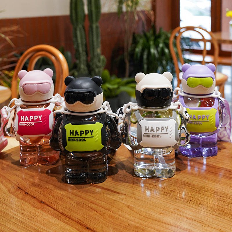 Super Cool 800ml Cute Battle Bear Fashion Kids School Gift Plastic Water Bottle With Straw Strap - photo 2